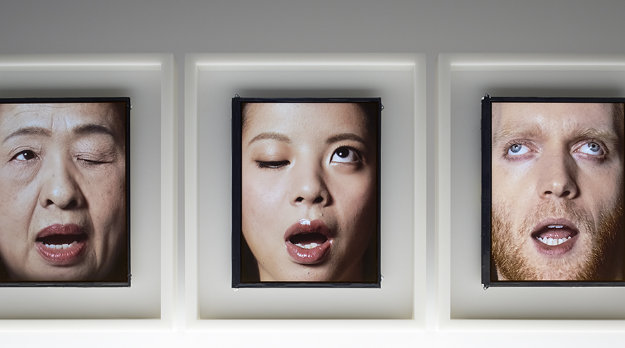 relojes forma de caras WE 5