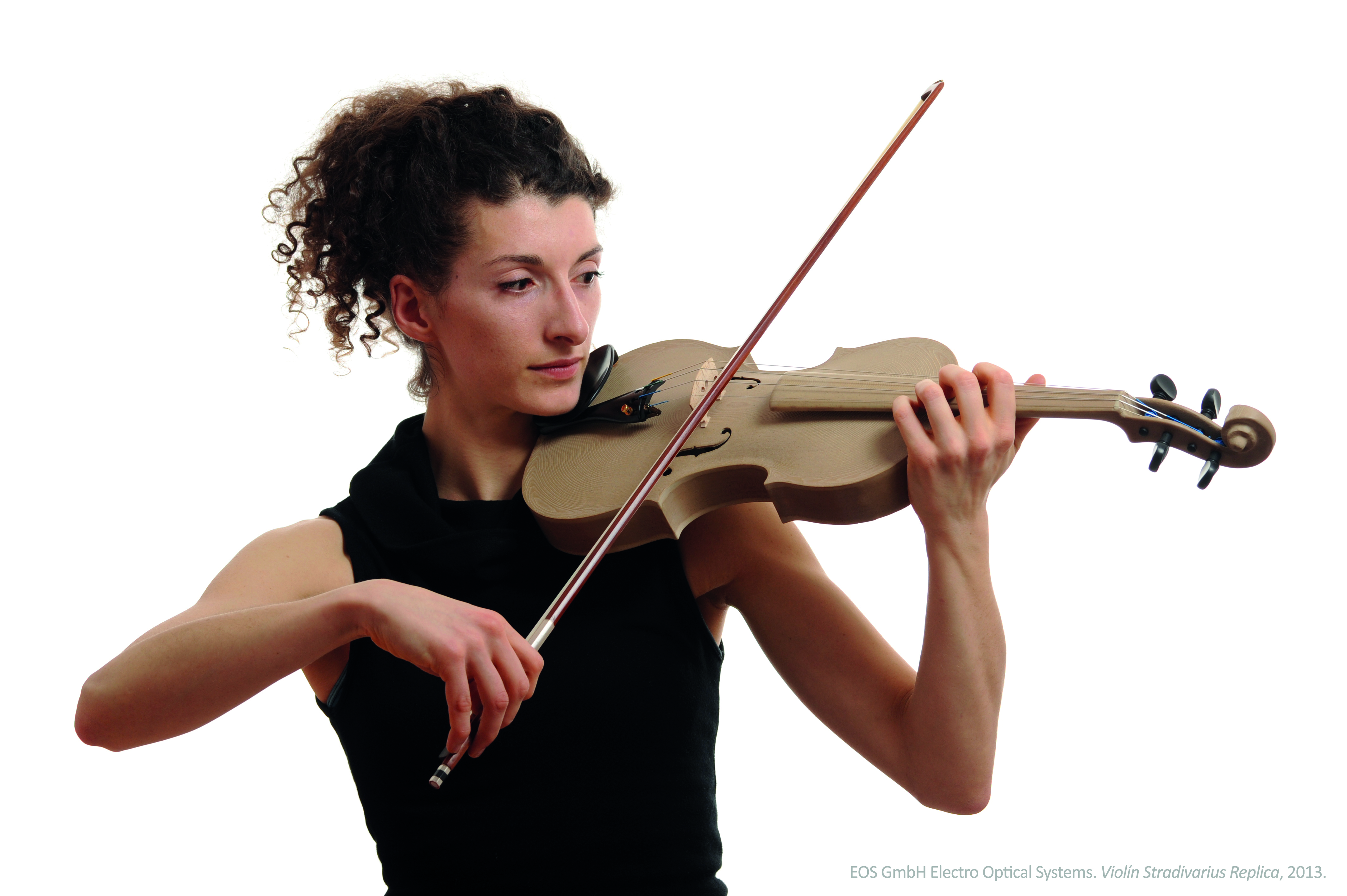 EOS Application Lifestyle Products Violinist 006 HighRes credito