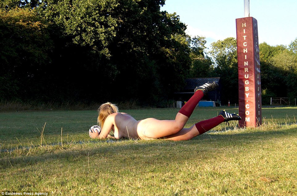 calendario mujeres rugby desnudas 9