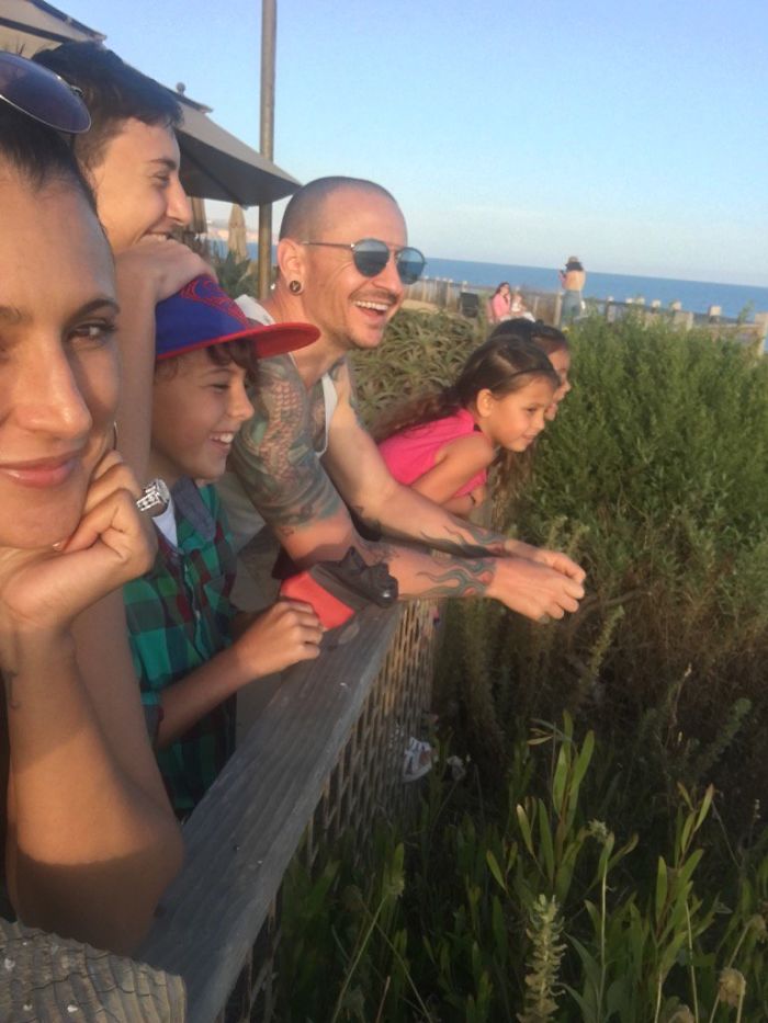 chester bennington antes de su muerte 04