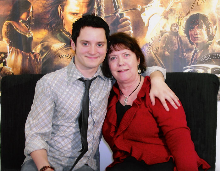 elijah wood fans 18
