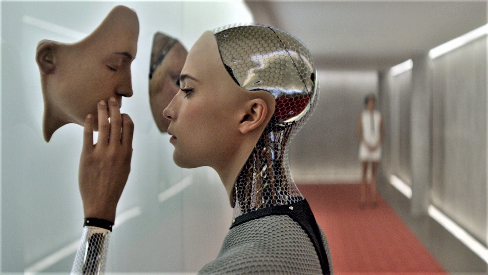 EX MACHINA