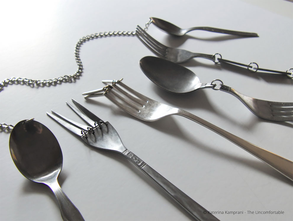 Katerina Kamprani objetos inutiles 13