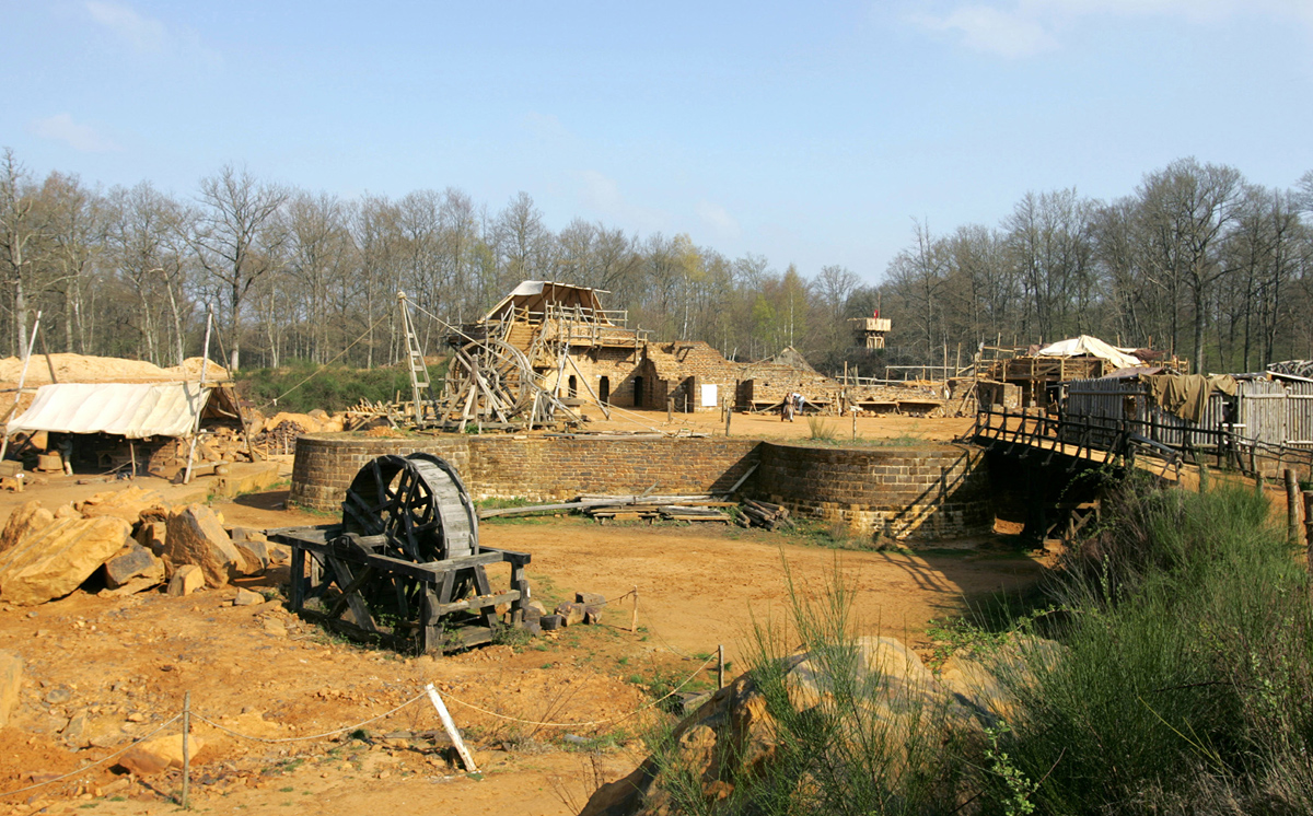 castillo medieval Guedelon Francia 2