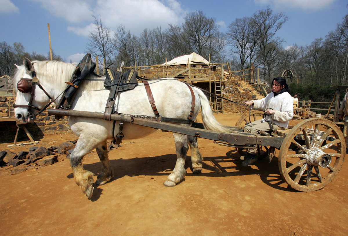castillo medieval Guedelon Francia 5