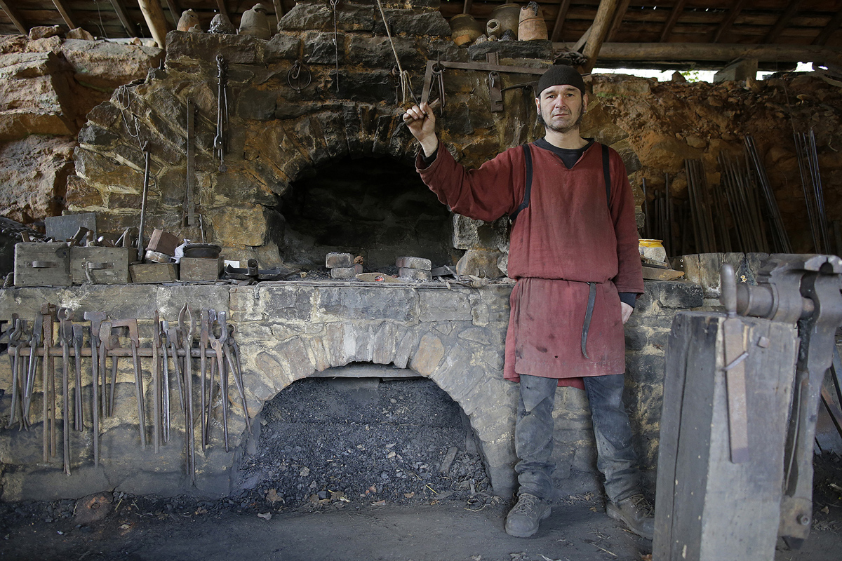 castillo medieval Guedelon Francia 6