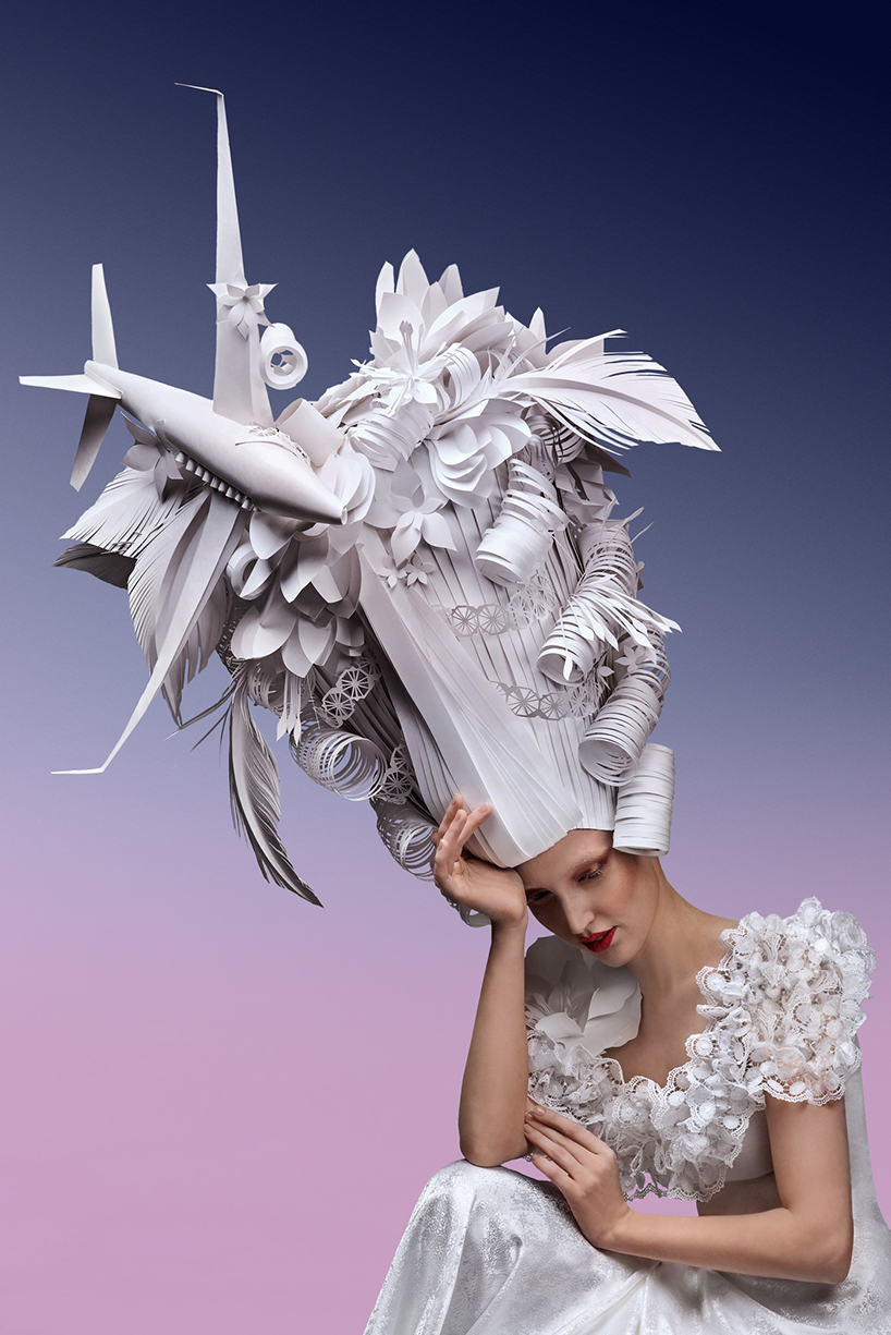 Las pelucas barrocas de papel de la artista Asya Kozina