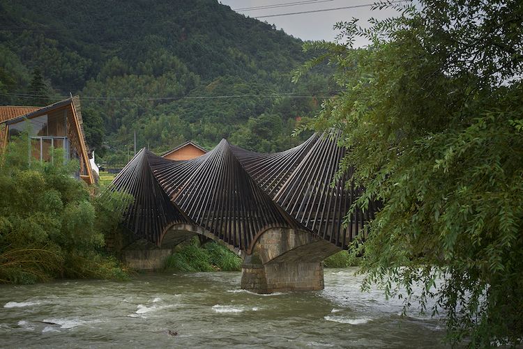 Bienal de Bambu China Baoxi 11