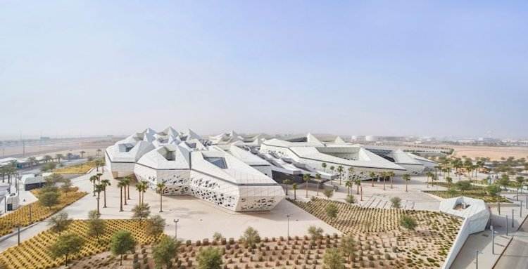 Zaha Hadid Rey Abdullah Petroleo Centro