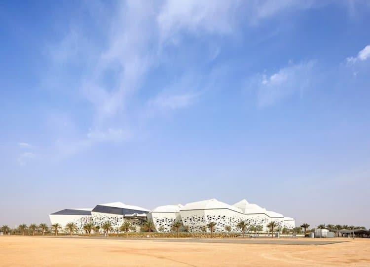 Zaha Hadid Rey Abdullah Petroleo Centro 12