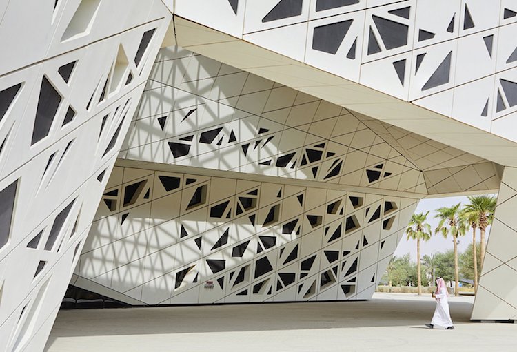 Zaha Hadid Rey Abdullah Petroleo Centro 9