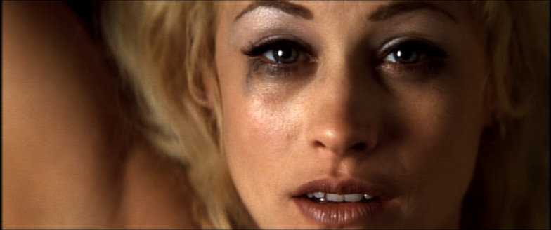 Lost Highway, Patricia Arquette como Renee Madison y Alice Wakefield