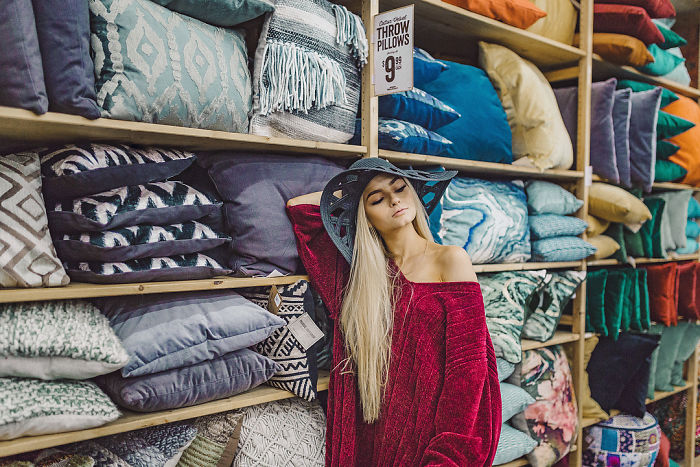 ugly locations beautiful portraits jenna martin lowes Cultura Inquieta 27