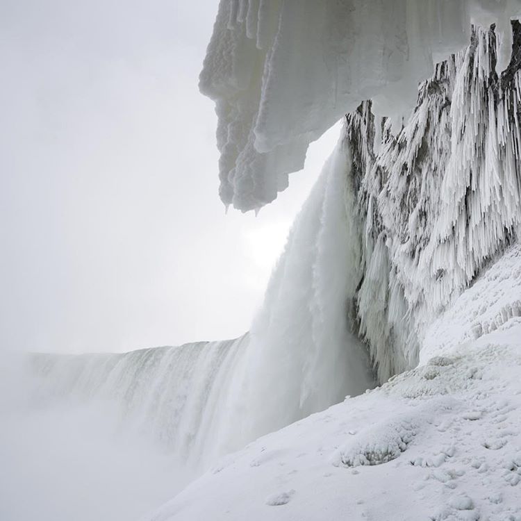 Cataratas del Niágara heladas
