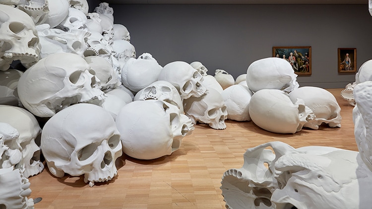 Ron Mueck calaveras craneos escultura 6