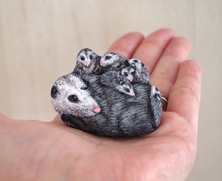 Akie Nakata piedras animales