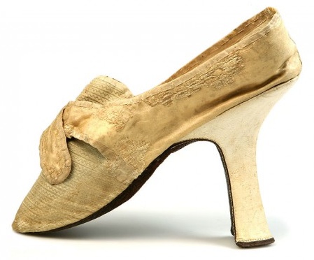 Zapato persa, S. XVII