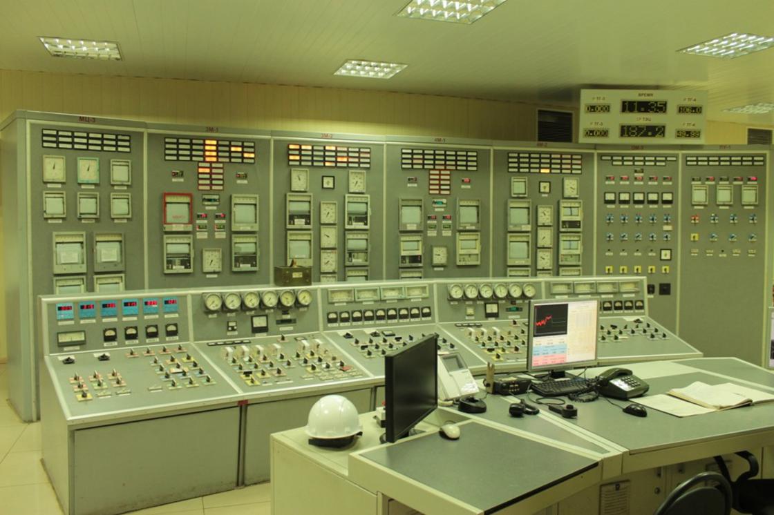 coltrol room soviet 01