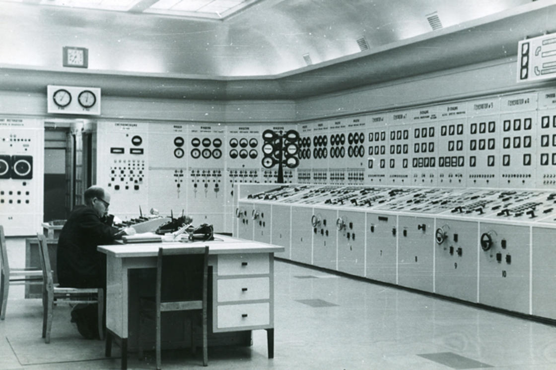 coltrol room soviet 02