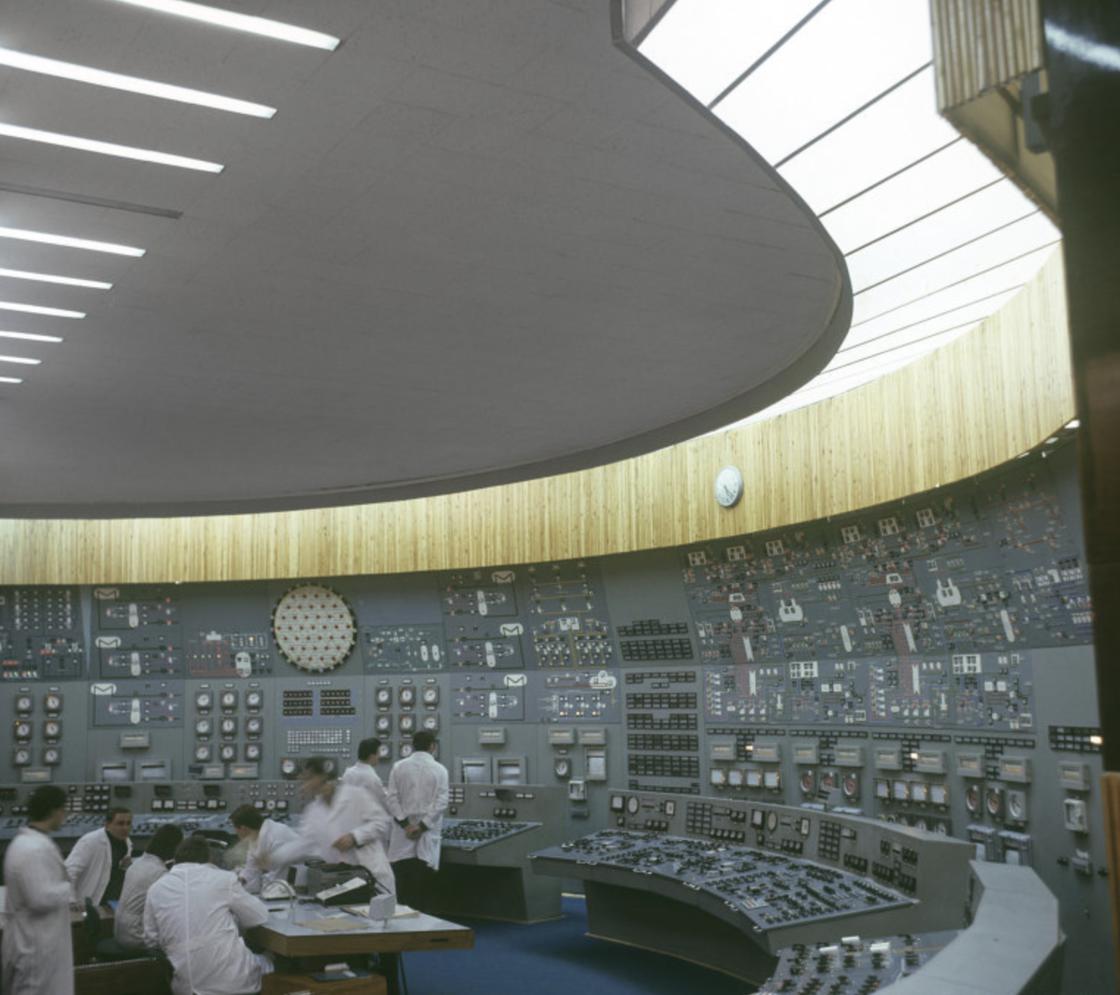 coltrol room soviet 18