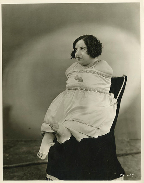 photo cast freaks 13