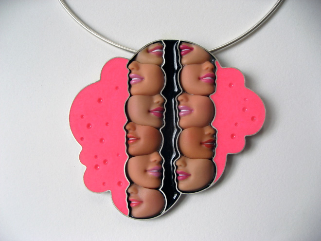 Margaux Lange barbie joyas 10