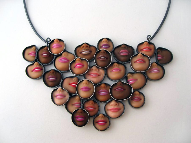 Margaux Lange barbie joyas 5