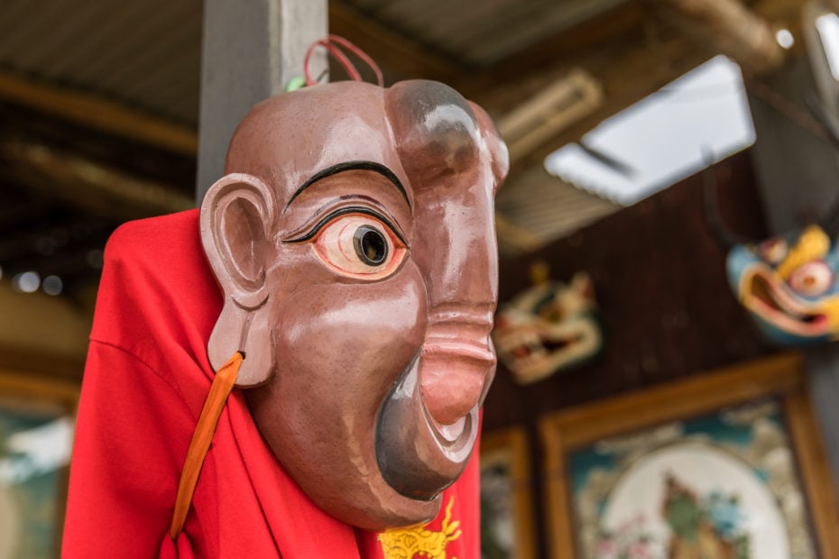 Monasterio Bhutan pene 13