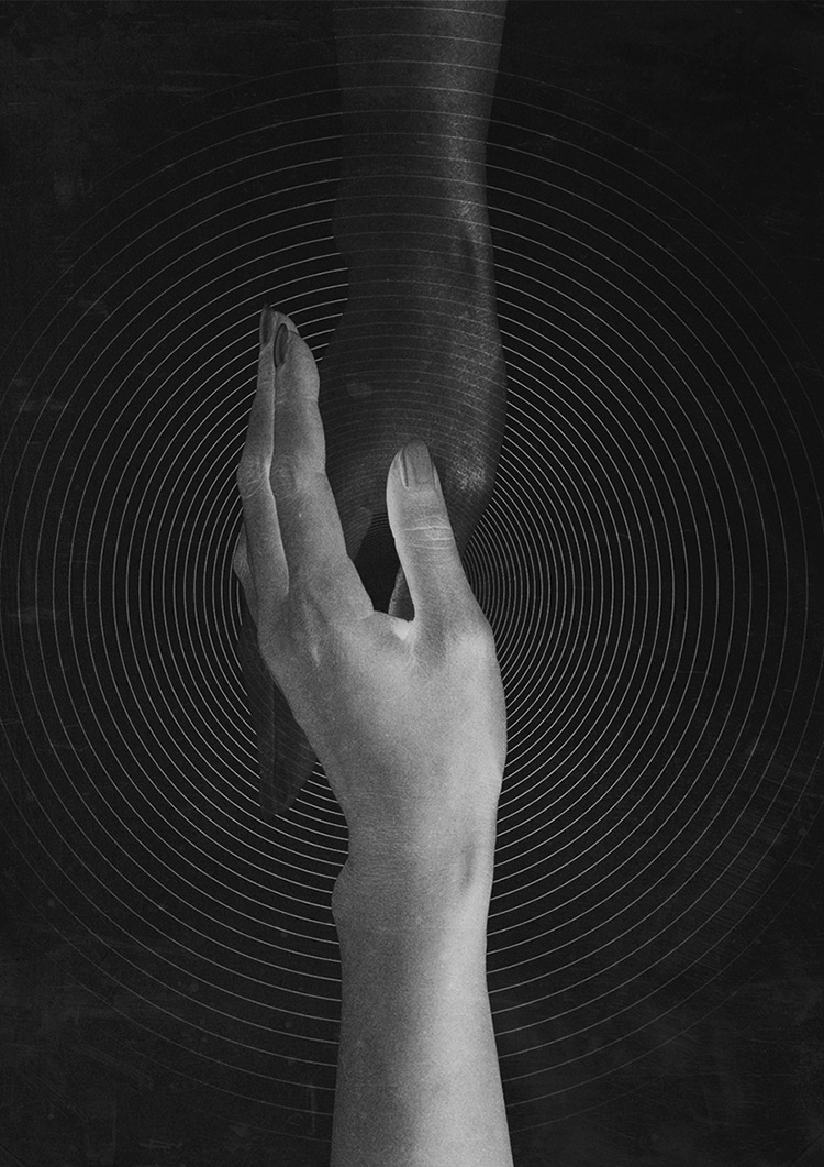 hand la cabeza en las nubes
