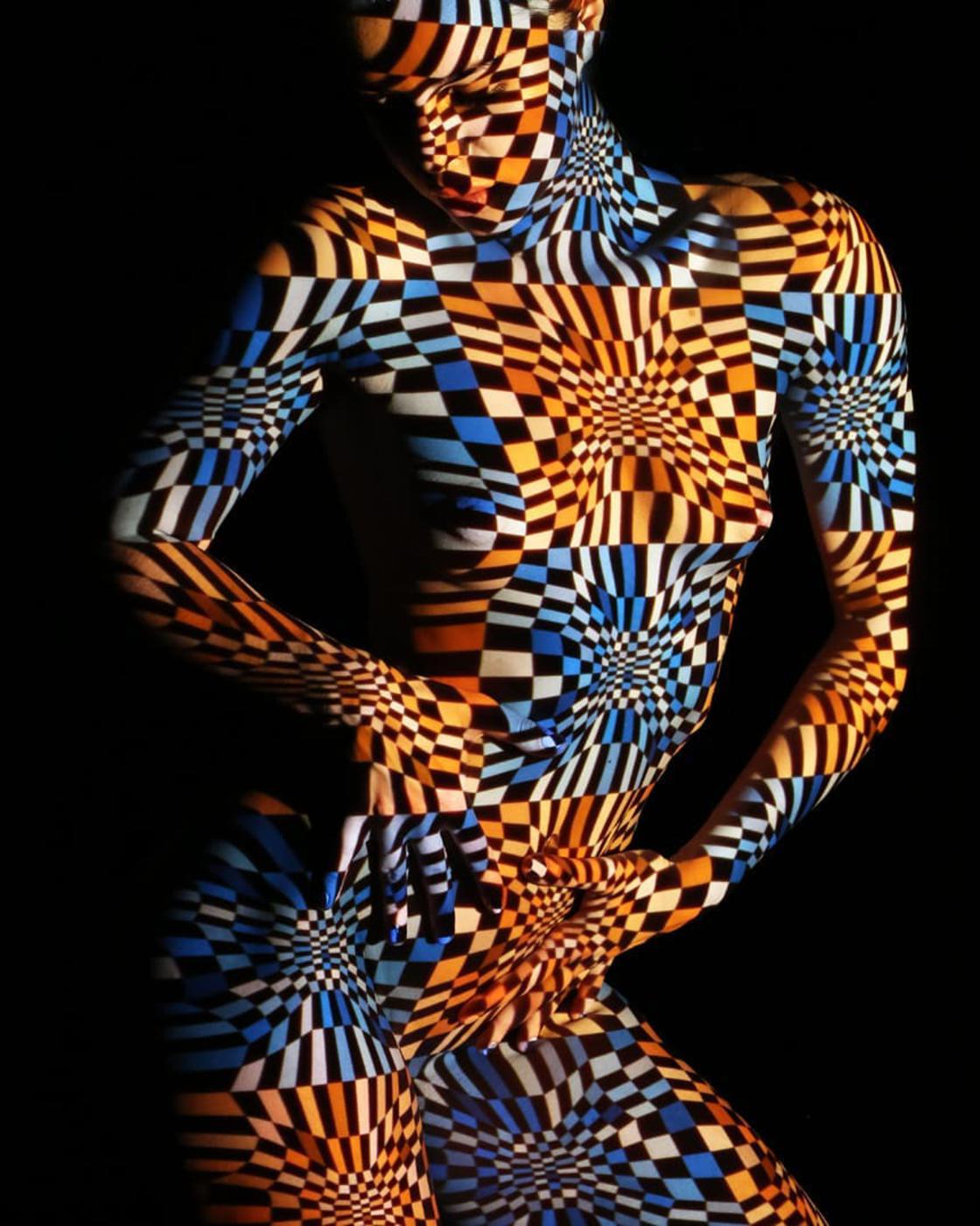 Dani Oivier cuerpos luz 14