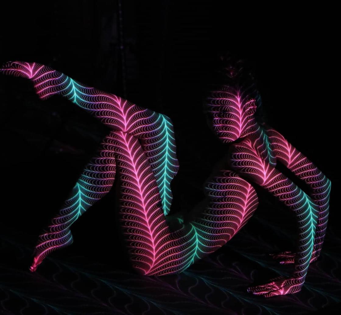 Dani Oivier cuerpos luz 23