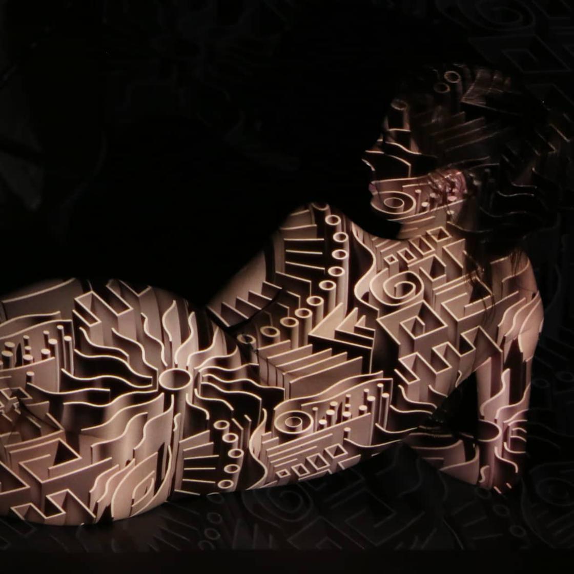 Dani Oivier cuerpos luz 24