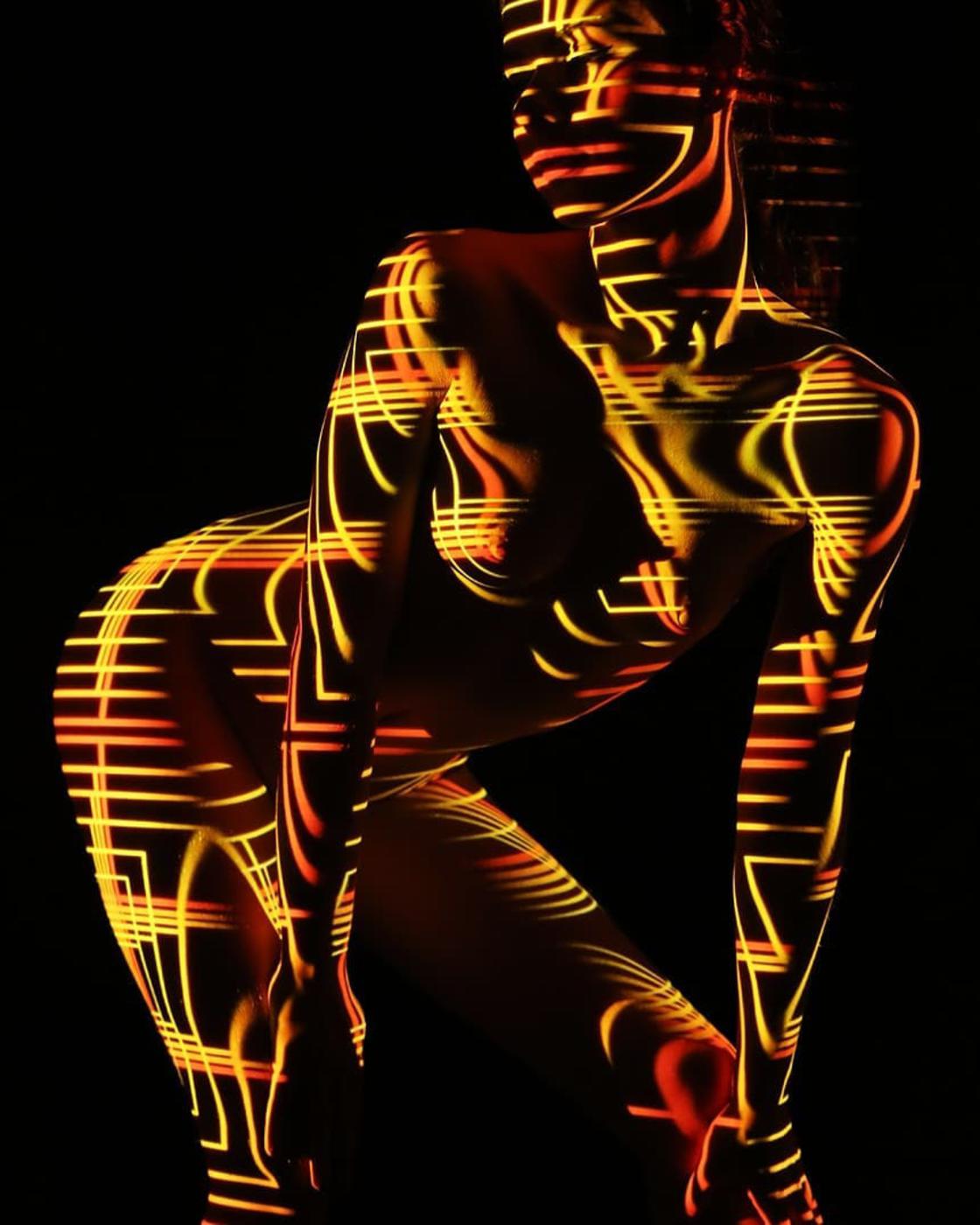 Dani Oivier cuerpos luz 25