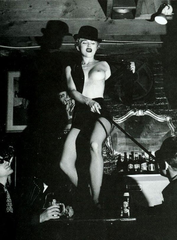 Helmut Newton erotica 17