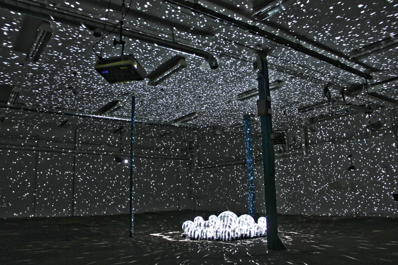 instalación luces disco kyle mcdonald 8