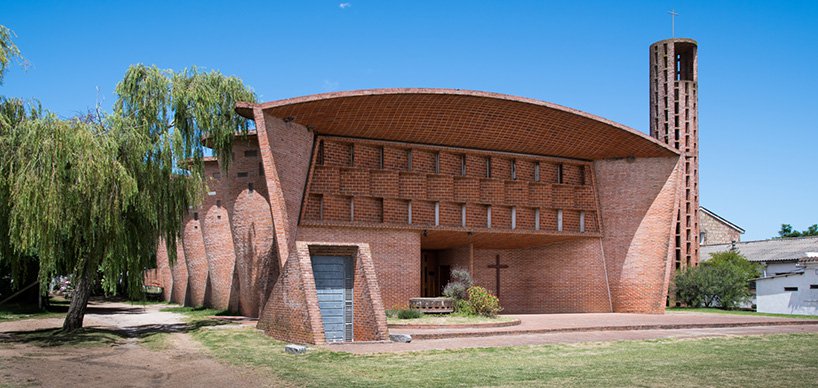 Eladio Dieste Iglesia del Cristo Obrero