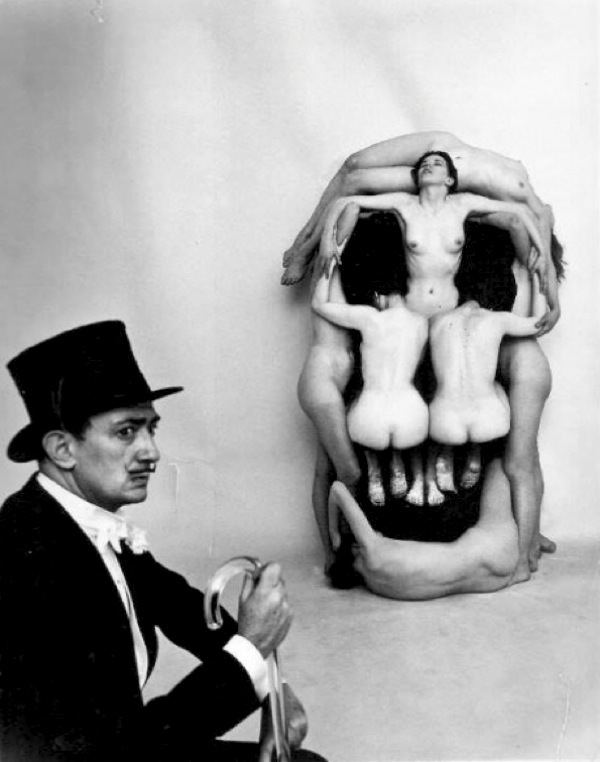 Salvador Dali Philippe Halsman calavera 13