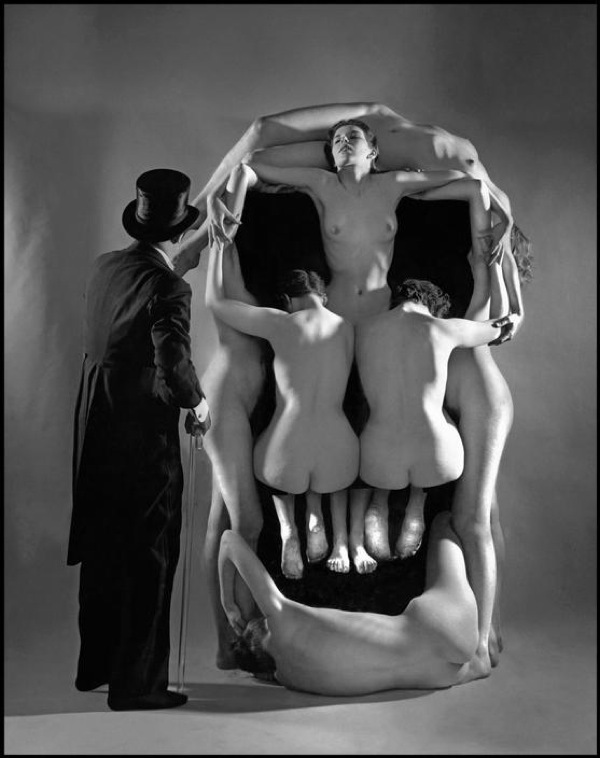 Salvador Dali Philippe Halsman calavera 2