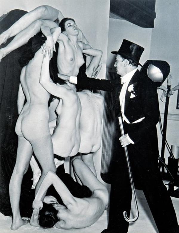 Salvador Dali Philippe Halsman calavera 9