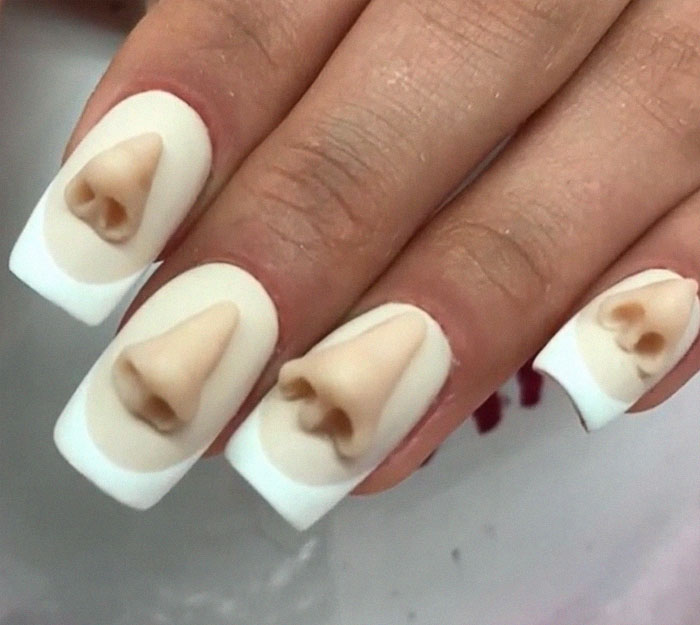 UNAS CON FORMA DE NARIZ
