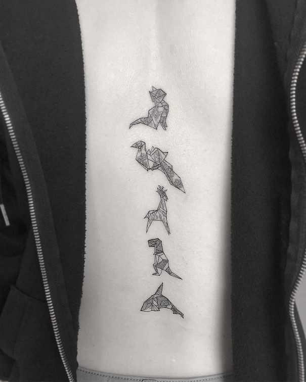 spine tattoo diseno25