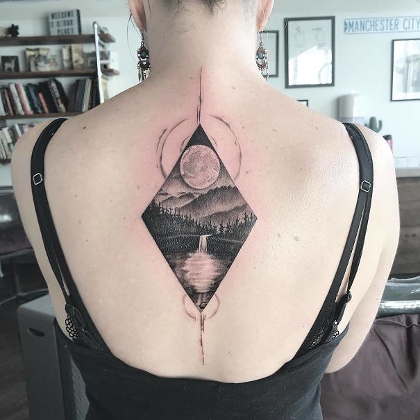 spine tattoo diseno72