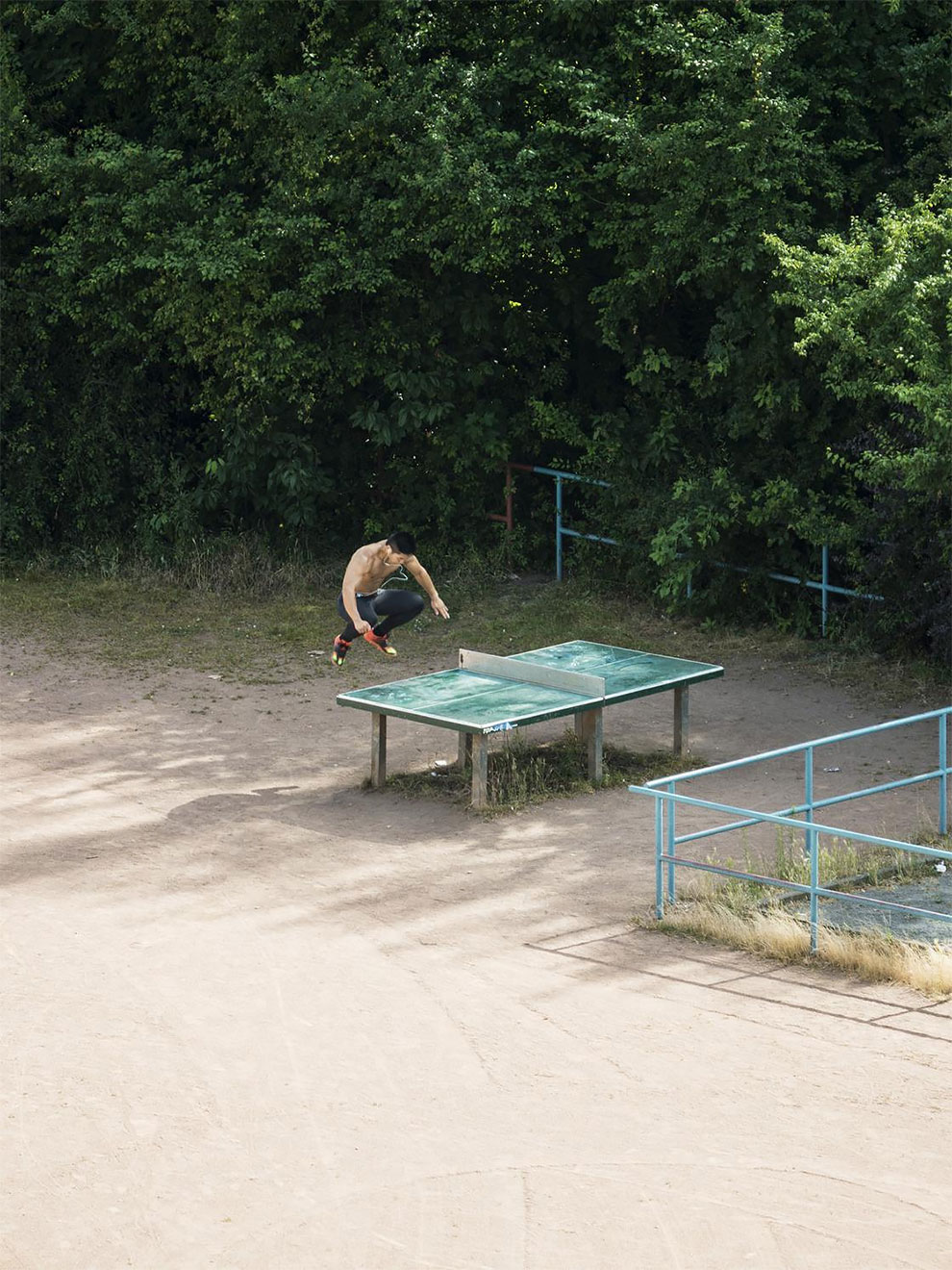 Tomiyasu ping pong 7