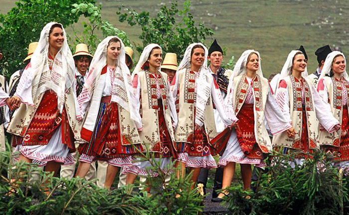 Bihor Vs Dior 3 culturainquieta