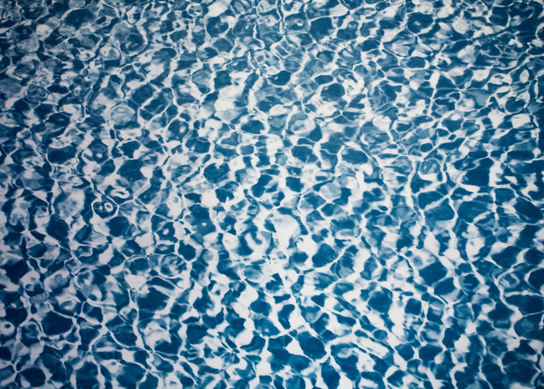 Kind of Cyan Piscina Infinita 768x549