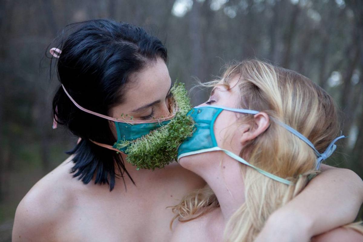 Loren Kronemyer 4 Ian Sinclair Ecosexualidad Filia Planeta