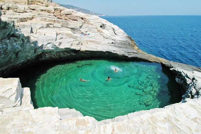 Isla de Tasos, Grecia. Donde el mar es más turquesa