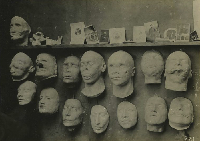 mascaras wwi 14