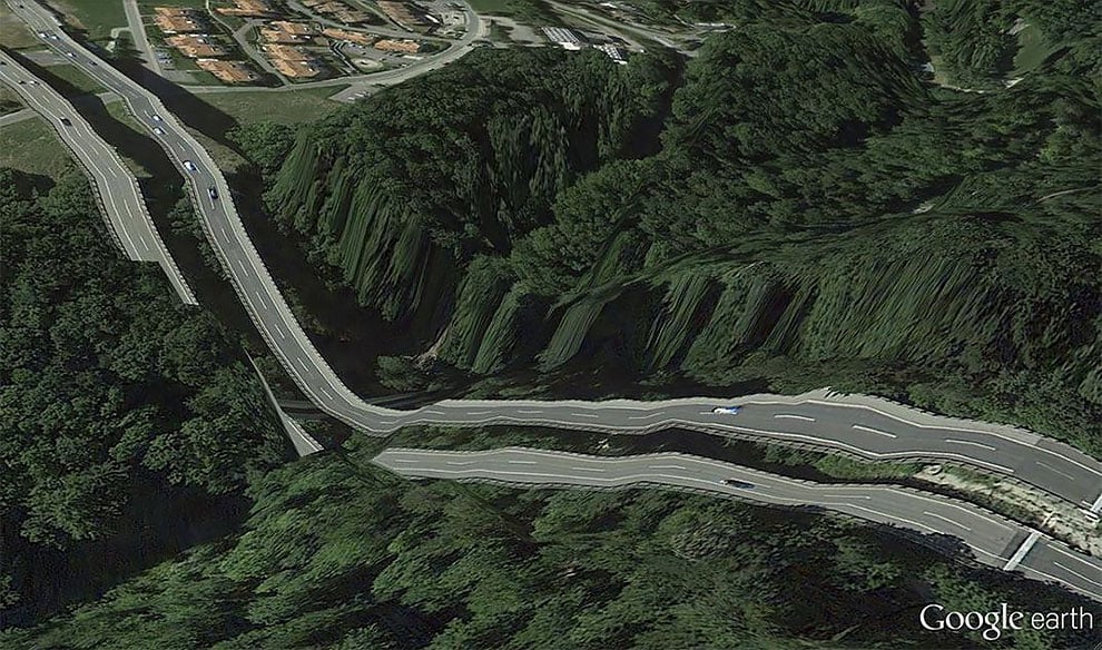 Postales desde Google Earth, Clement Valla