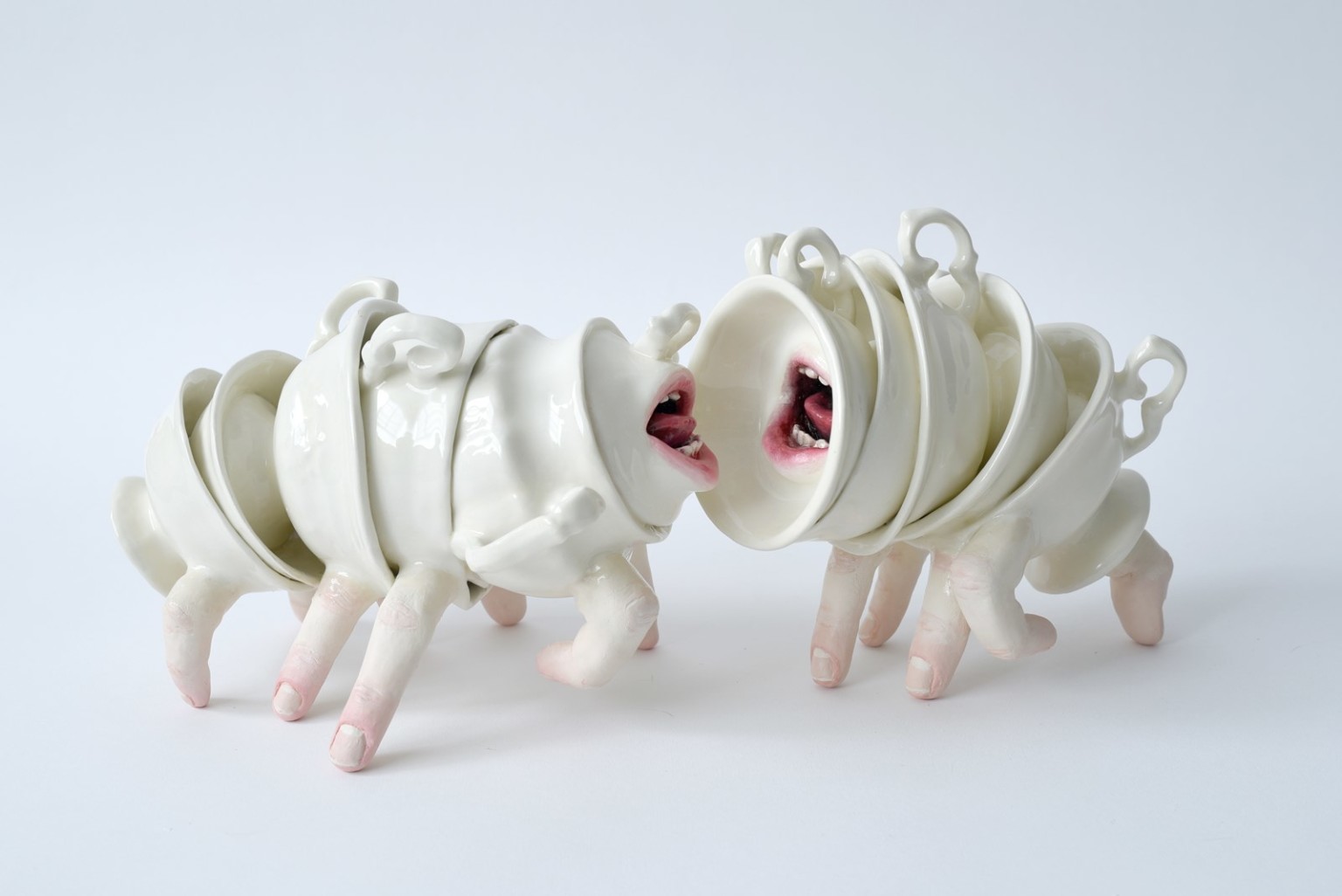 Ronit Baranga cerámica escultura arte estimulante curiosidad